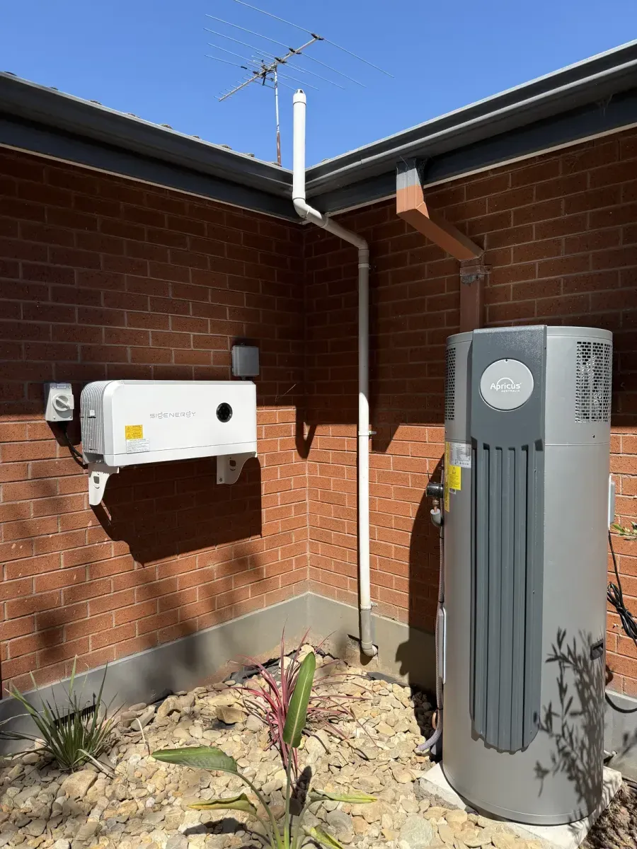 Belmont residential solar and heat pump installation