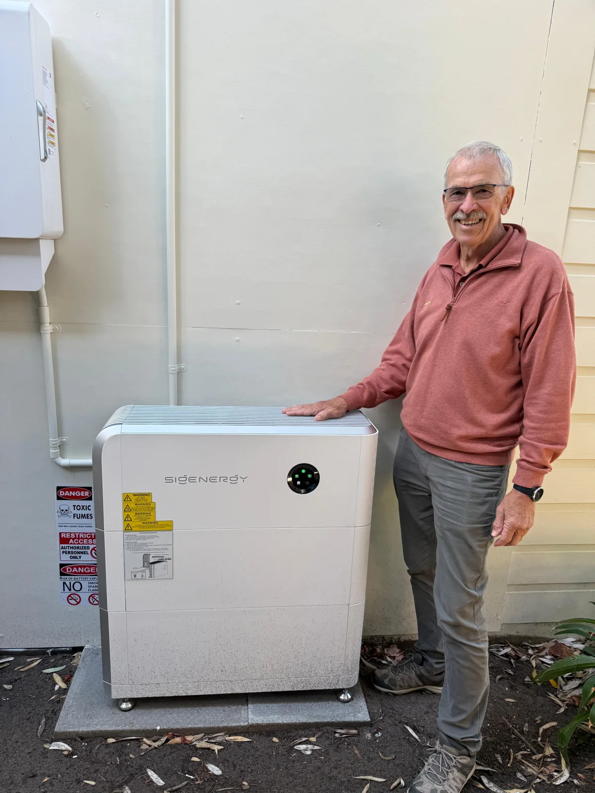 Happy EES Solar customer